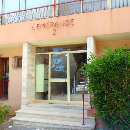 Bright Of 44 M With A Balcony Apartment
